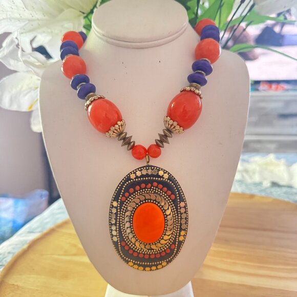 macy Jewelry - NYC STATMENT NECKLACE